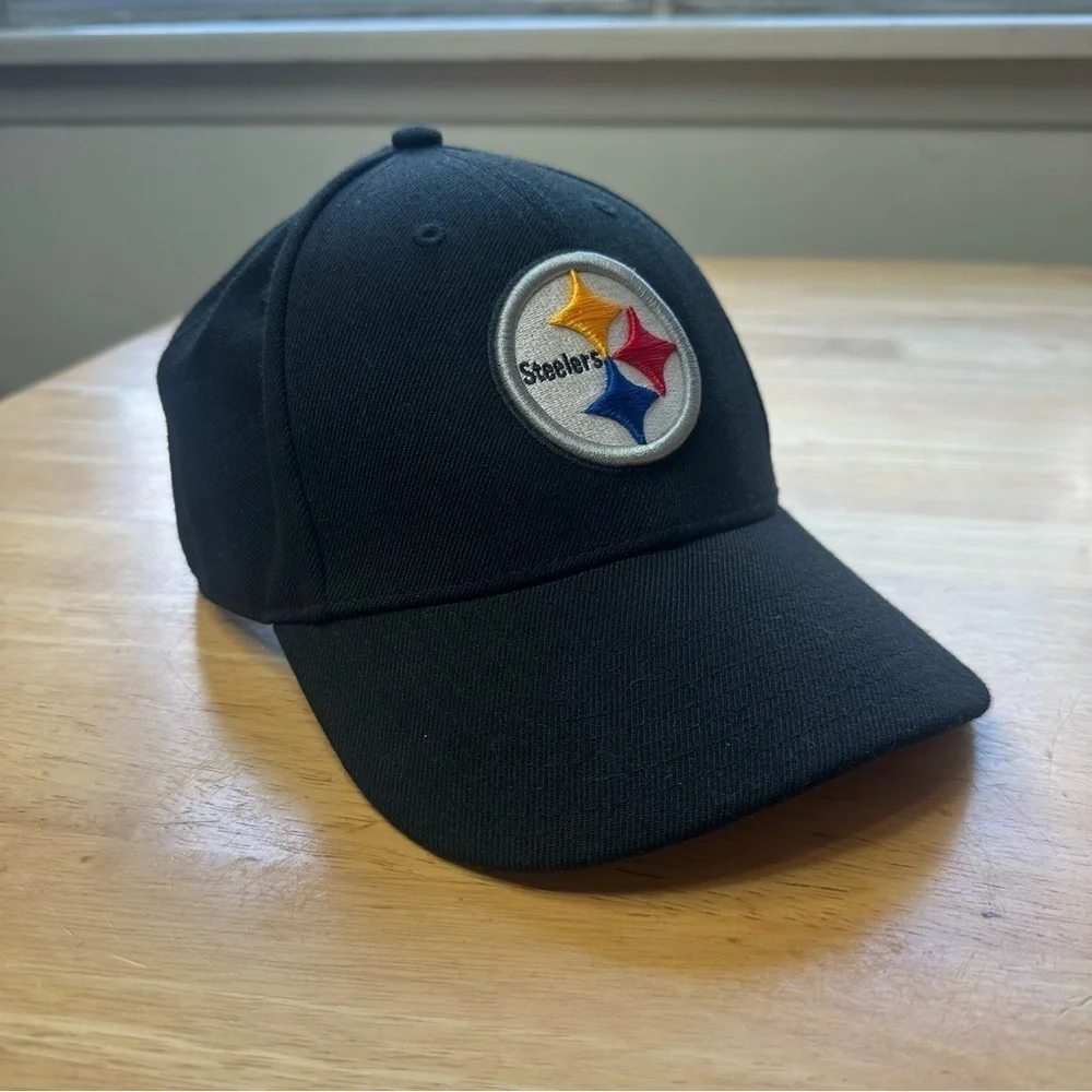 Pittsburgh Steelers Hat Cap Strap back 47 Black Men's Embroidered, Gold '47 NFL